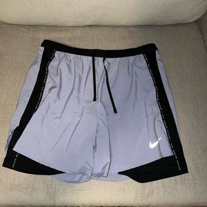 Nike flex stride 2-1 run division shorts